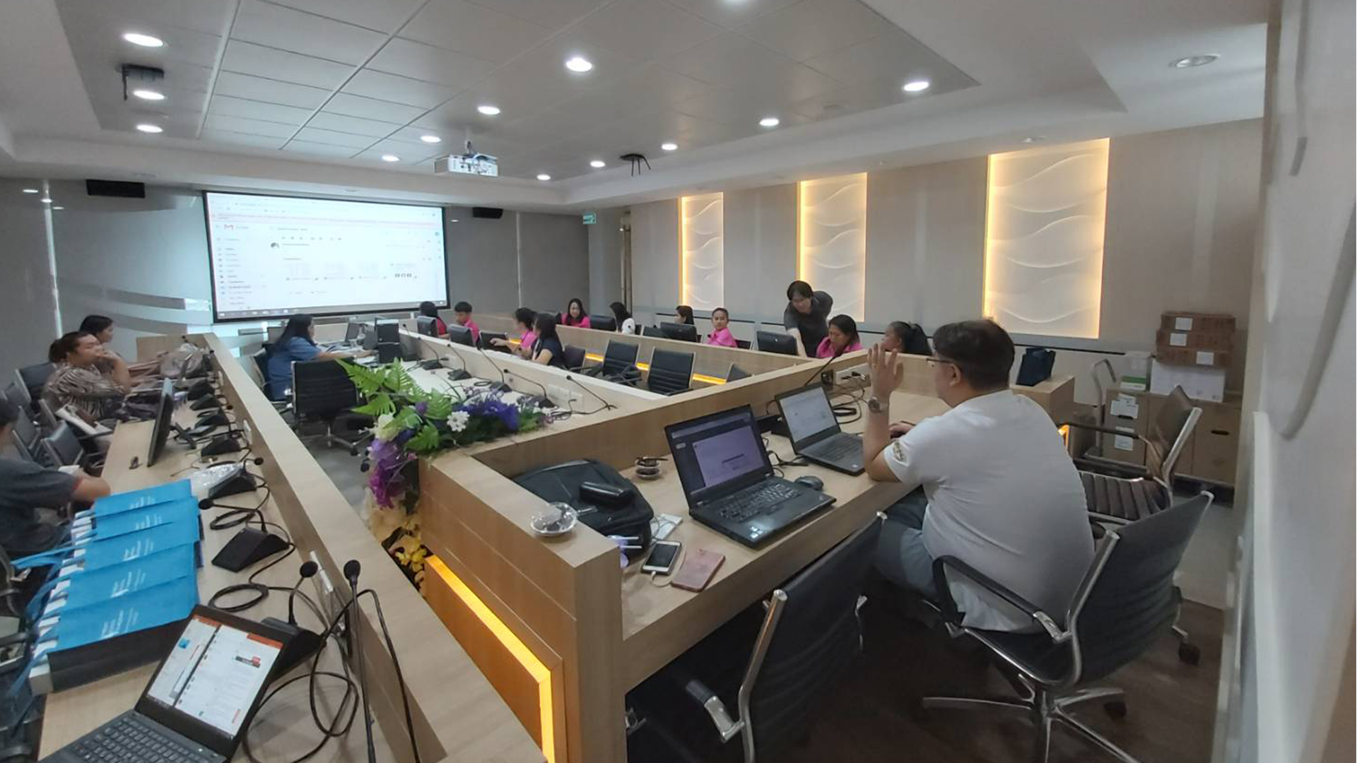 จัดอบรมการใช้งาน Software สำหรับลูกค้า